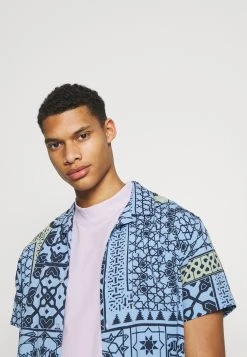 YOURTURN UNISEX - T-shirt basique Prix Aimable t shirt Col rond all -YOURTURN Soldes 02931fbfd6b2450b9a75b369fbcc3780