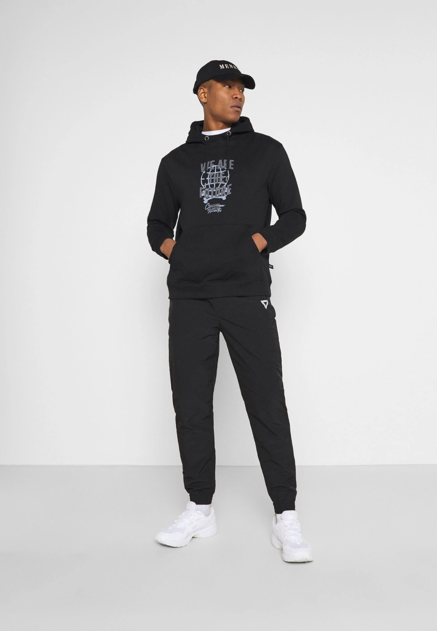 YOURTURN Bon Rapport Coût-Efficacité UNISEX - Pantalon de survêtement trouser Normale all 4 YOURTURN Bon Rapport Coût-Efficacité UNISEX - Pantalon de survêtement trouser Normale all – Image 2