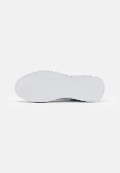 YOURTURN UNISEX - Baskets basses Prix Favorable sneaker Rond all 16 YOURTURN UNISEX - Baskets basses Prix Favorable sneaker Rond all -YOURTURN Soldes 1e82ca62608b4c91b5774ea92cba4370