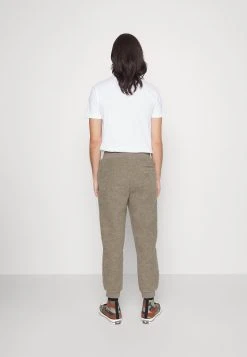 YOURTURN Pantalon de survêtement En Remise trouser Normale all 10 YOURTURN Pantalon de survêtement En Remise trouser Normale all -YOURTURN Soldes 28b99c247abb4c84ab86358942b692b7