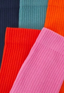 Prix Compétitif YOURTURN 5 PACK - Chaussettes stocking Couleur unie men -YOURTURN Soldes 2c76c9a51d6341fba6f08e2160c30ec3