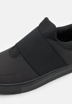 YOURTURN UNISEX - Baskets basses Authentique 100% sneaker Rond all 13 YOURTURN UNISEX - Baskets basses Authentique 100% sneaker Rond all -YOURTURN Soldes 2c7861d385bc449aa4782e9c78eb3d0a