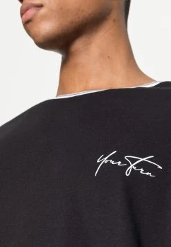 YOURTURN Soldes En Ligne BIG OLD SCHOOL - T-shirt imprimé t shirt Col rond all 11 YOURTURN Soldes En Ligne BIG OLD SCHOOL - T-shirt imprimé t shirt Col rond all -YOURTURN Soldes 2f25e18a33f14116a894e11cec6c1fb0