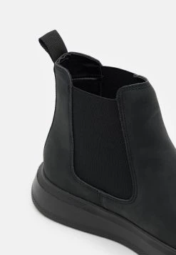 YOURTURN UNISEX - Bottines Prix Préférentiel ankle boots Rond all -YOURTURN Soldes 339c2fa7db0e45cc8b0afe55dd3830e6