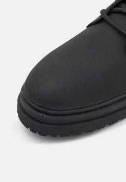 Prix Dynamité YOURTURN UNISEX - Bottines à lacets ankle boots Rond all 13 Prix Dynamité YOURTURN UNISEX - Bottines à lacets ankle boots Rond all -YOURTURN Soldes 355dd7c420324d8d9e7f6d8a6c149b5f