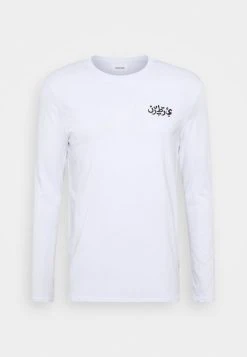 YOURTURN T-shirt à manches longues Prix De Rêve t shirt Col rond women -YOURTURN Soldes 3827f39223af4ee5a15dcf45536f605d