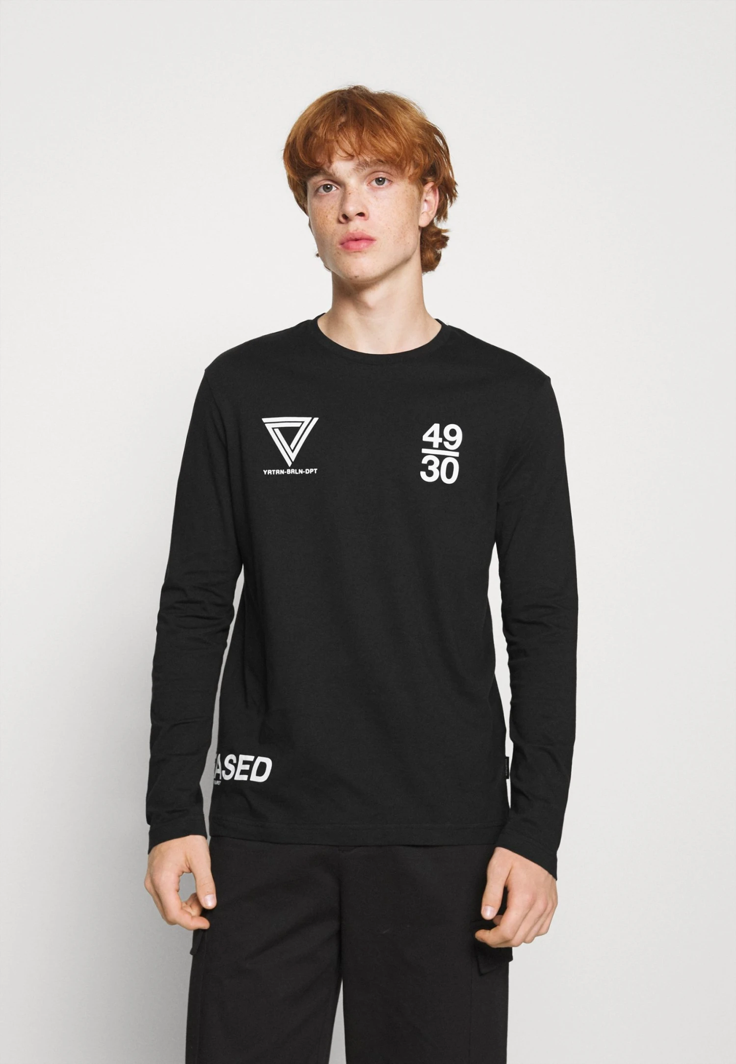 YOURTURN UNISEX - T-shirt à manches longues Pas Cher t shirt Col rond all 5 YOURTURN UNISEX - T-shirt à manches longues Pas Cher t shirt Col rond all – Image 3