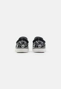 Première Qualité YOURTURN SPACE JAM UNISEX - Mocassins low shoe Rond all -YOURTURN Soldes 56bd611e413f42ed9d56f7e75b8c1b49