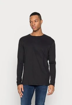 YOURTURN 5 PACK - T-shirt à manches longues Prix d’Amis t shirt Col rond all -YOURTURN Soldes 6cdcb3315b9541efbf2b8150faa8a22e