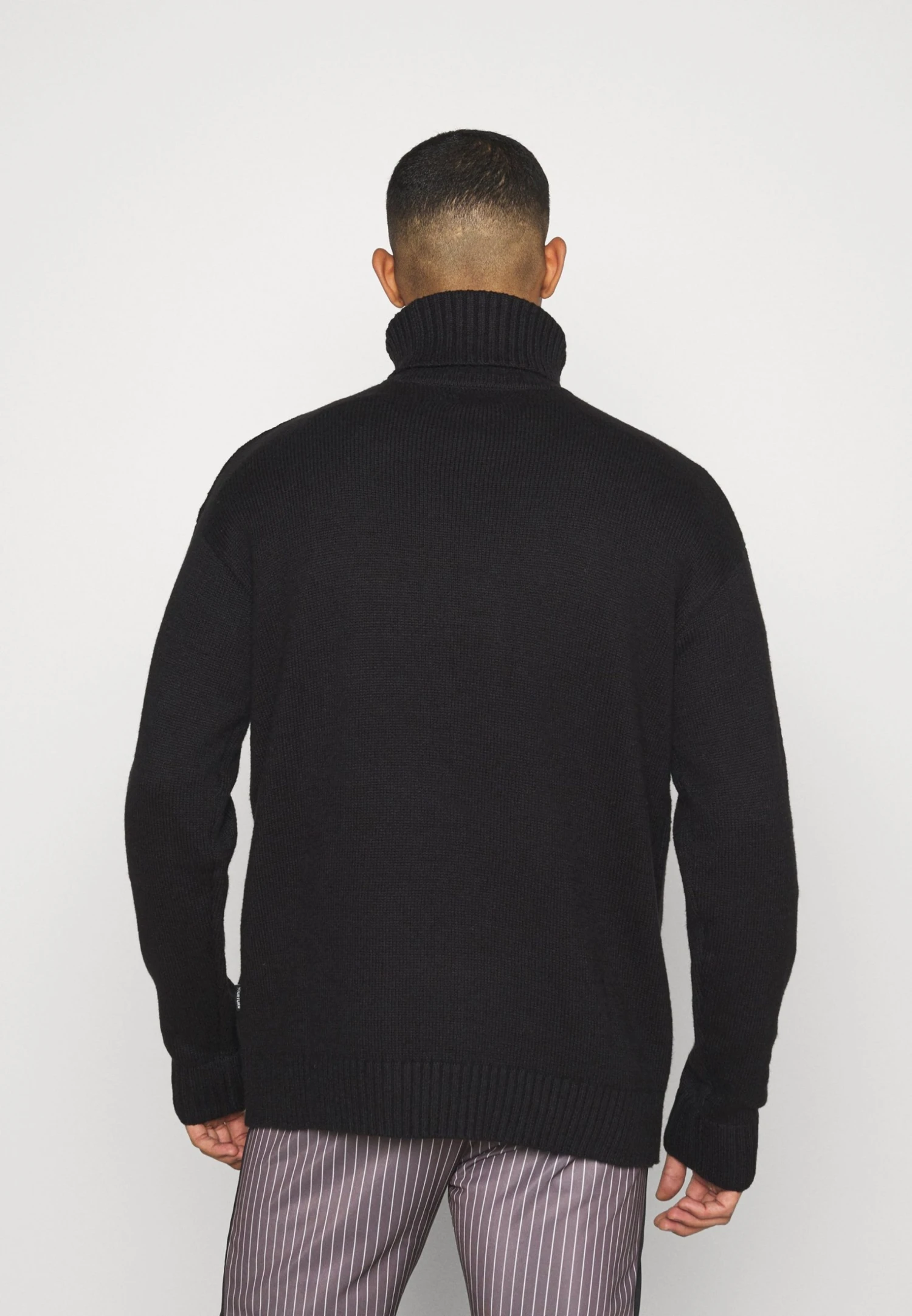 Prix Cassé YOURTURN UNISEX - Pullover all 5 Prix Cassé YOURTURN UNISEX - Pullover all – Image 3