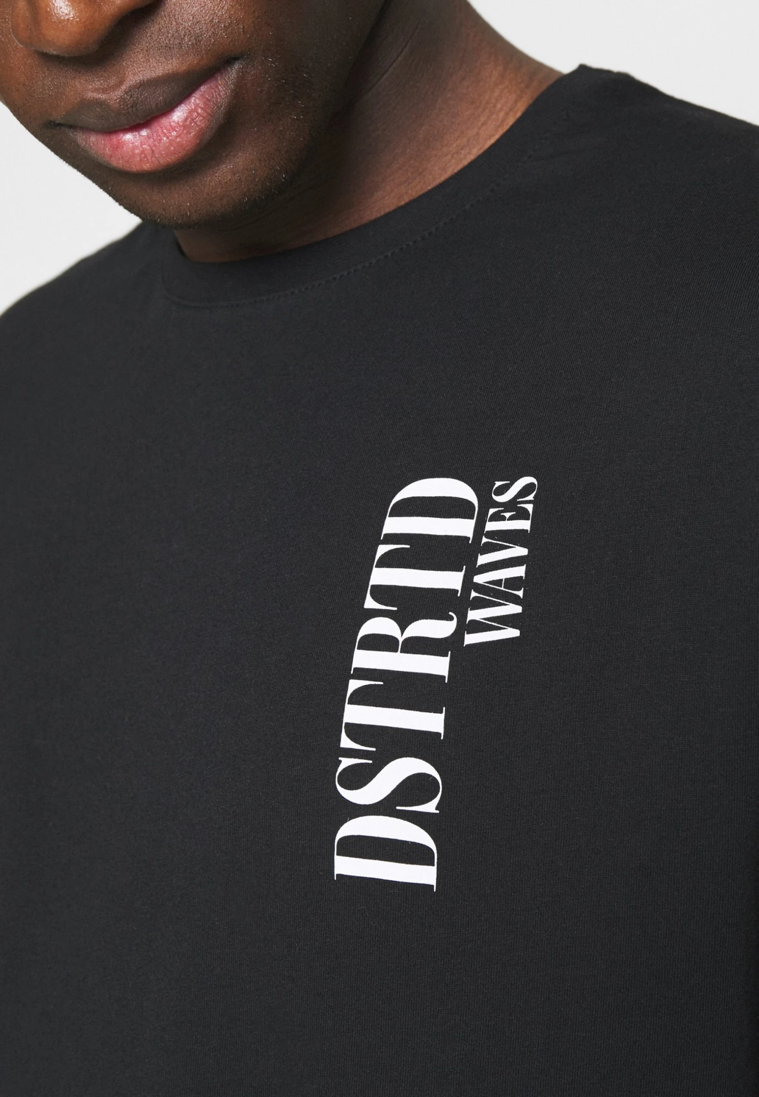 YOURTURN UNISEX - T-shirt imprimé Prix Imbattable t shirt Col rond all 6 YOURTURN UNISEX - T-shirt imprimé Prix Imbattable t shirt Col rond all – Image 4