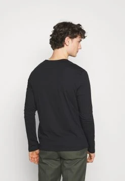 YOURTURN Petit Prix UNISEX - T-shirt imprimé t shirt Col rond all 10 YOURTURN Petit Prix UNISEX - T-shirt imprimé t shirt Col rond all -YOURTURN Soldes 810b7dd8d7764da4873dac2dc244f7d7