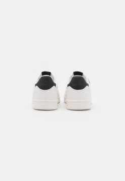 YOURTURN SPACE JAM UNISEX - Baskets basses Authentique 100% sneaker Rond all 10 YOURTURN SPACE JAM UNISEX - Baskets basses Authentique 100% sneaker Rond all -YOURTURN Soldes 820e2002a9d447a49eec18b5eb305b2a