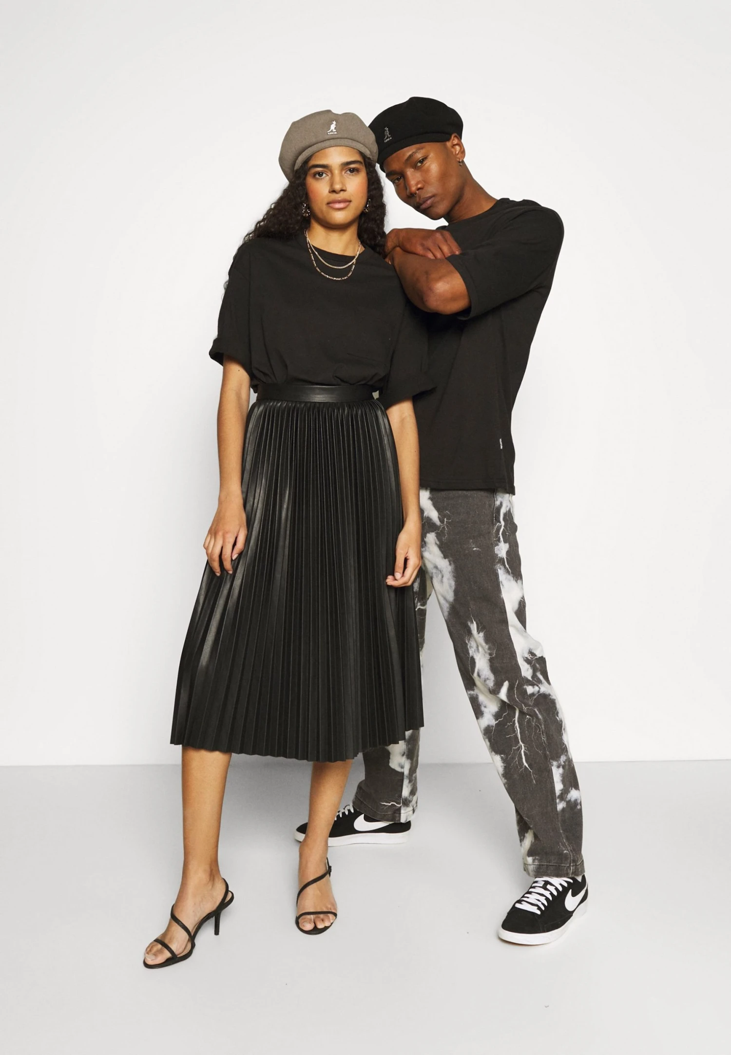 En promotion YOURTURN UNISEX - T-shirt basique t shirt Col rond all 4 En promotion YOURTURN UNISEX - T-shirt basique t shirt Col rond all – Image 2