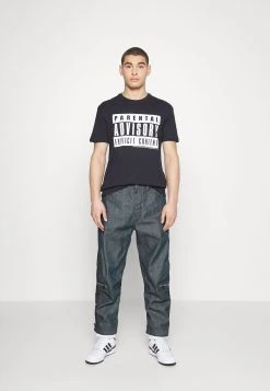 Qualité absolue YOURTURN UNISEX - T-shirt imprimé t shirt Col rond all 10 Qualité absolue YOURTURN UNISEX - T-shirt imprimé t shirt Col rond all -YOURTURN Soldes 8cad7033ba3f4d7bbf83c87db65d466d