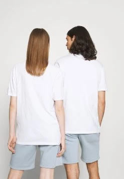 Prix Refroidis YOURTURN UNISEX - T-shirt basique t shirt Col rond all 13 Prix Refroidis YOURTURN UNISEX - T-shirt basique t shirt Col rond all -YOURTURN Soldes 90d89b4e6871454187b1f7d31b3d4cd8