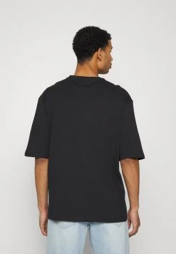 Qualité Excellente YOURTURN UNISEX TOM & JERRY TEE - T-shirt imprimé t shirt Col rond all -YOURTURN Soldes 919f338c9de64c01822a6bfec9664cae