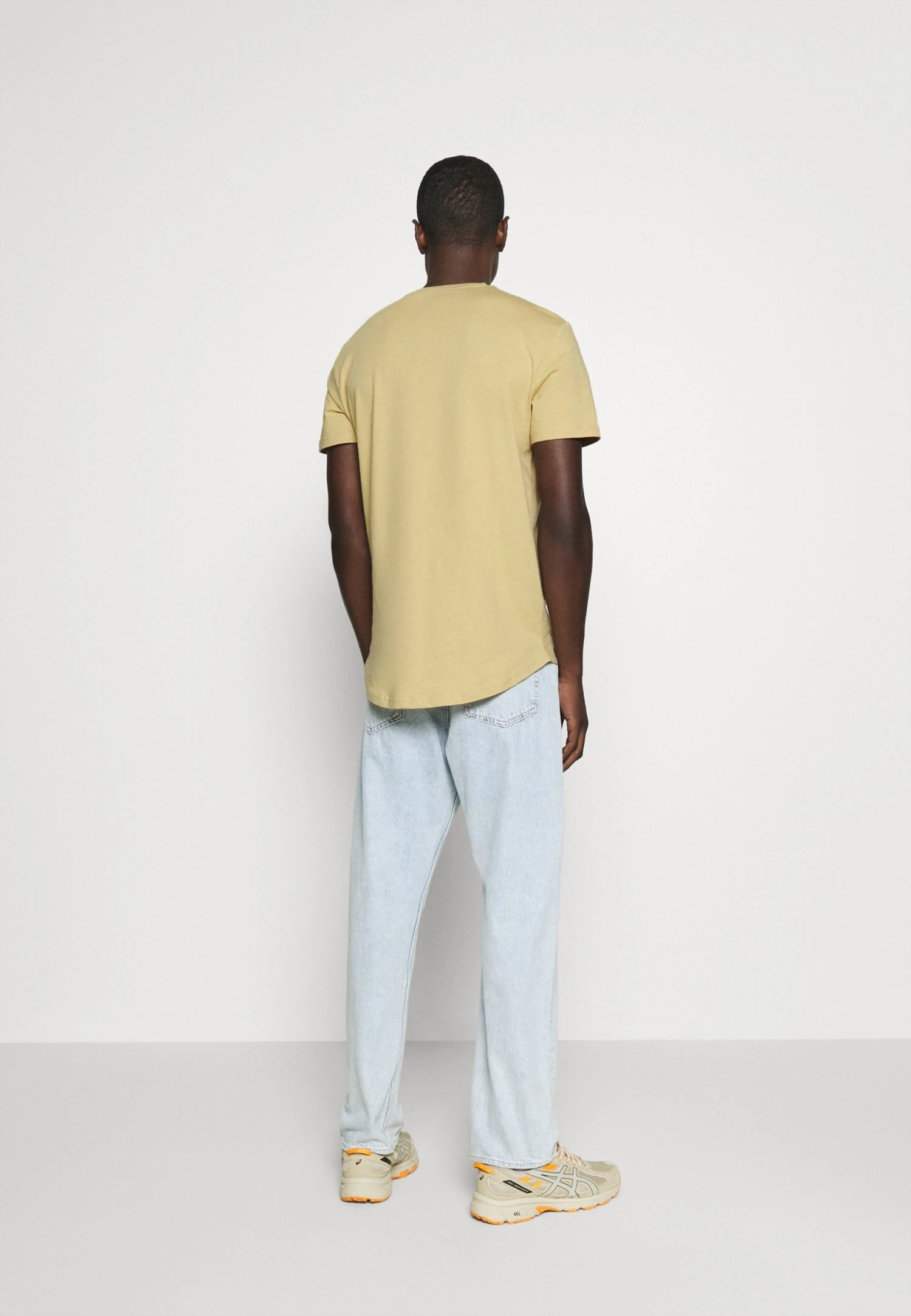 Prix Gelé YOURTURN UNISEX - T-shirt basique t shirt Col rond all 5 Prix Gelé YOURTURN UNISEX - T-shirt basique t shirt Col rond all – Image 3