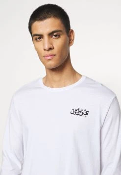 YOURTURN T-shirt à manches longues Prix De Rêve t shirt Col rond women -YOURTURN Soldes a45e52ac25ef4600a4112efb4ff78283