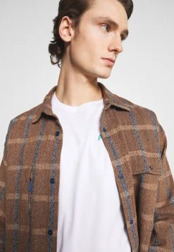 Prix Aimable YOURTURN UNISEX - T-shirt à manches longues t shirt Col rond all 12 Prix Aimable YOURTURN UNISEX - T-shirt à manches longues t shirt Col rond all -YOURTURN Soldes b34ba990f85440849d3774b3576f376c