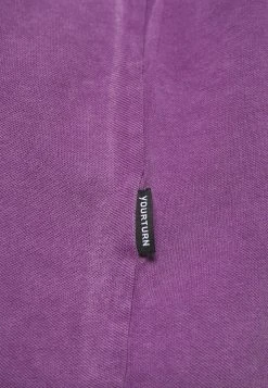 YOURTURN UNISEX - T-shirt basique Remise En Ligne t shirt Col rond all -YOURTURN Soldes b39cfa44901047e296db4f80e2f7eecb