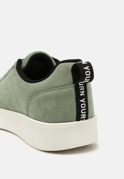 YOURTURN Haute Qualité UNISEX - Baskets basses sneaker Rond all 17 YOURTURN Haute Qualité UNISEX - Baskets basses sneaker Rond all -YOURTURN Soldes b6005b5de7b54cabaf05a4670513bfa8