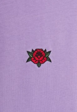 Prix Aimable YOURTURN UNISEX - T-shirt imprimé t shirt Col rond all -YOURTURN Soldes c4e578e332a140168d8aba2e26be3cd0