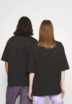 YOURTURN Meilleur Prix Garanti OVERSIZED FIT UNISEX - T-shirt imprimé t shirt Col rond all -YOURTURN Soldes c622e6836d514655bfb84bd69dcf53a9