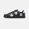 Prix Cassé YOURTURN DISNEY UNISEX - Baskets basses sneaker Rond all 1 Prix Cassé YOURTURN DISNEY UNISEX - Baskets basses sneaker Rond all -YOURTURN Soldes c807612e24d34903a4d4de02036d732b 1