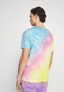 YOURTURN Prix Distinctifs UNISEX SET - T-shirt imprimé combination clothing Normale all -YOURTURN Soldes ce5ee2ead984474ab7e56238f46efd48