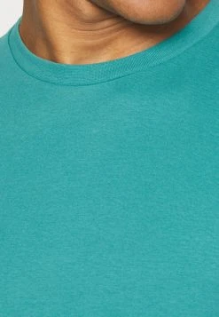 YOURTURN Bon Rapport Coût-Efficacité 5 PACK - T-shirt basique t shirt Col rond all -YOURTURN Soldes dba933b18147478aa0bc7b0a08656f6b