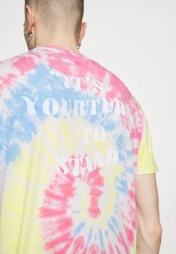 Prix Légers YOURTURN PRIDE UNISEX - T-shirt imprimé t shirt Col rond all -YOURTURN Soldes dd54b35fc6374539ad88074ac0794e36