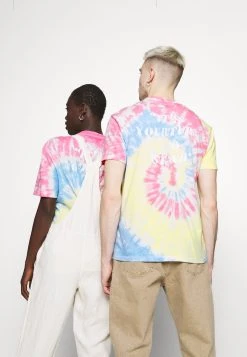 Prix Légers YOURTURN PRIDE UNISEX - T-shirt imprimé t shirt Col rond all -YOURTURN Soldes dedf51dd783c43e481a18ced4690b6a2