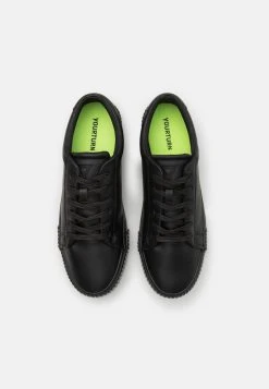 Assurance De l’Authenticité YOURTURN UNISEX - Baskets basses sneaker Rond all -YOURTURN Soldes dfafd66f834f4ce88f3c7ea064a11b9f