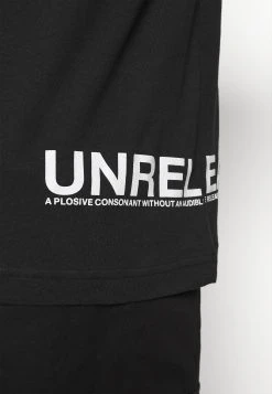 YOURTURN UNISEX - T-shirt à manches longues Pas Cher t shirt Col rond all 15 YOURTURN UNISEX - T-shirt à manches longues Pas Cher t shirt Col rond all -YOURTURN Soldes f2d3f7095b02421d9cc8b826288f5b3c