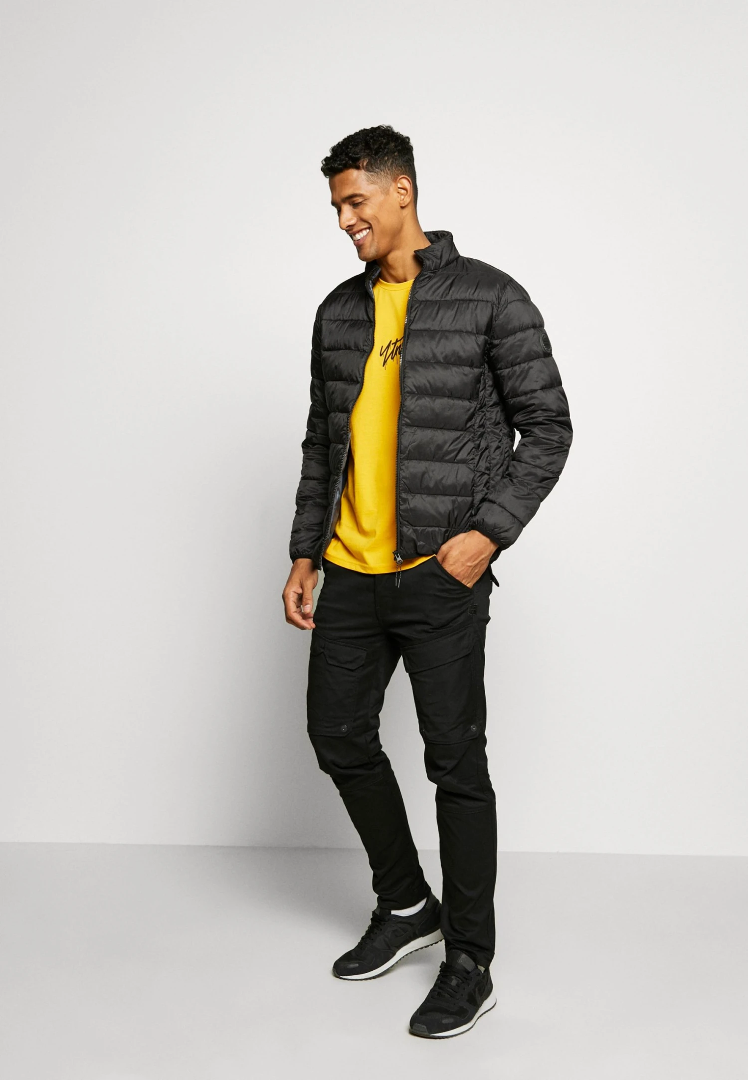 YOURTURN T-shirt à manches longues Prix Dégriffé t shirt Col rond all 4 YOURTURN T-shirt à manches longues Prix Dégriffé t shirt Col rond all – Image 2