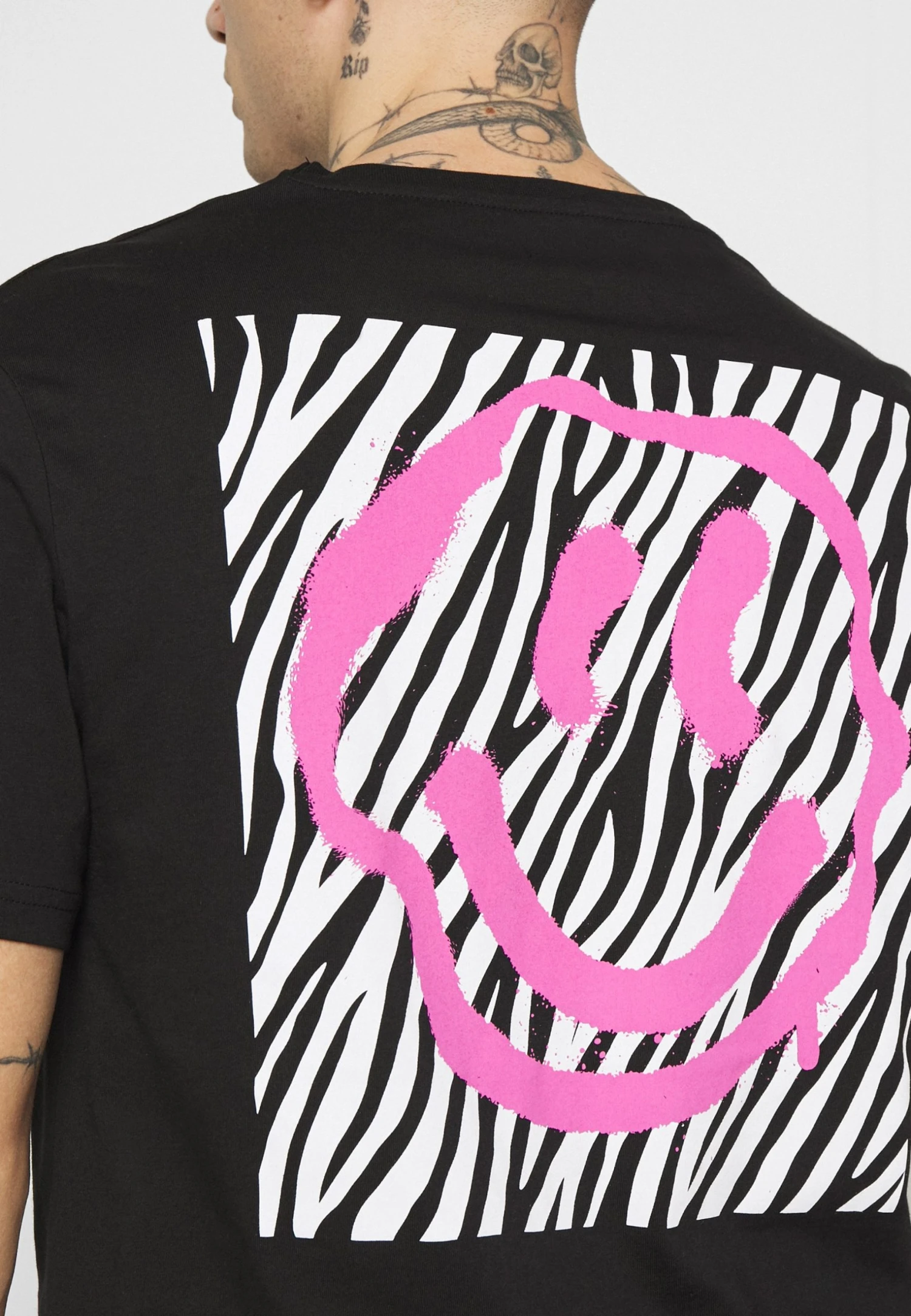 YOURTURN Plus Bas Prix De Vente T-shirt imprimé t shirt Col rond all 8 YOURTURN Plus Bas Prix De Vente T-shirt imprimé t shirt Col rond all – Image 6